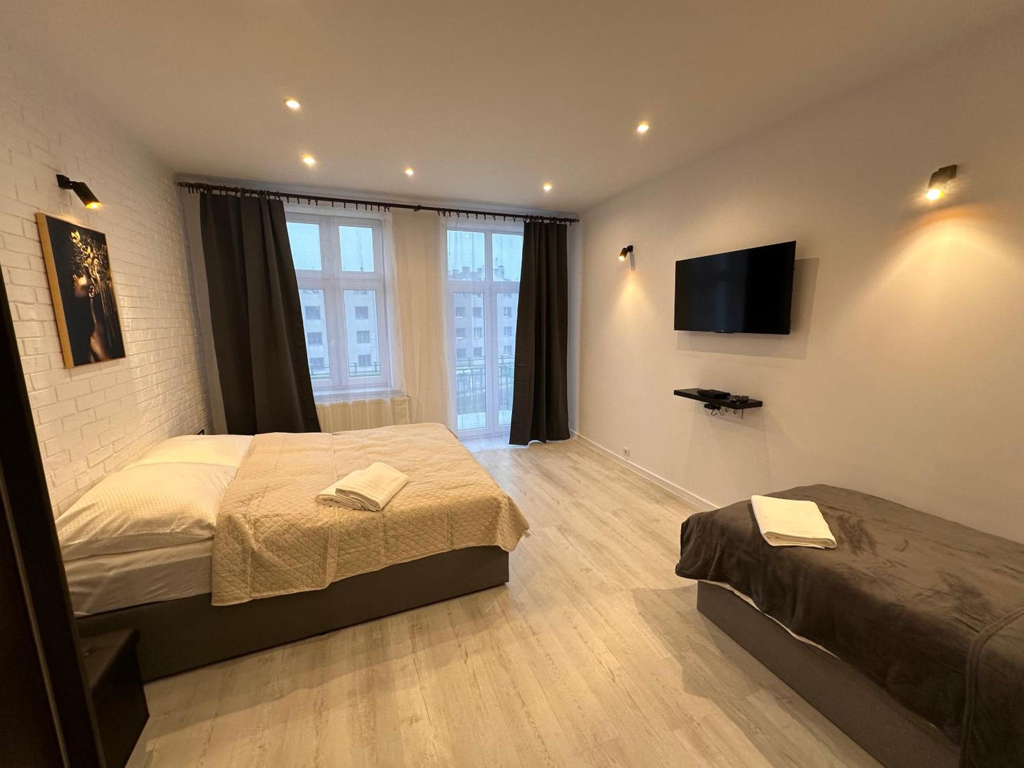Apartamenty Ktw Central Station Katowice Ngoại thất bức ảnh