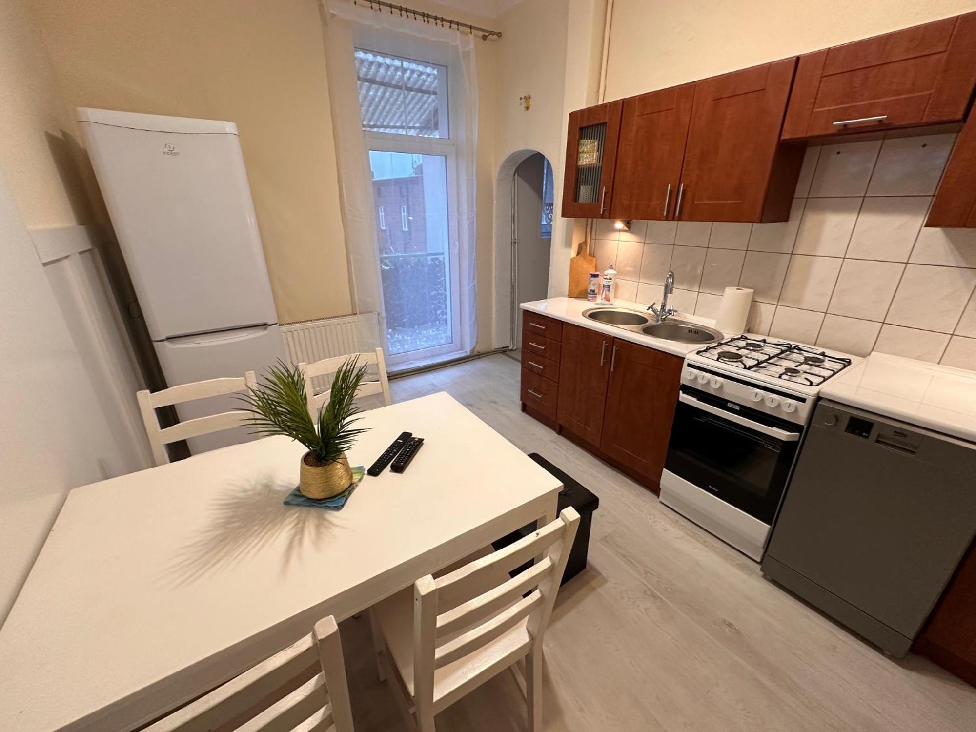 Apartamenty Ktw Central Station Katowice Ngoại thất bức ảnh