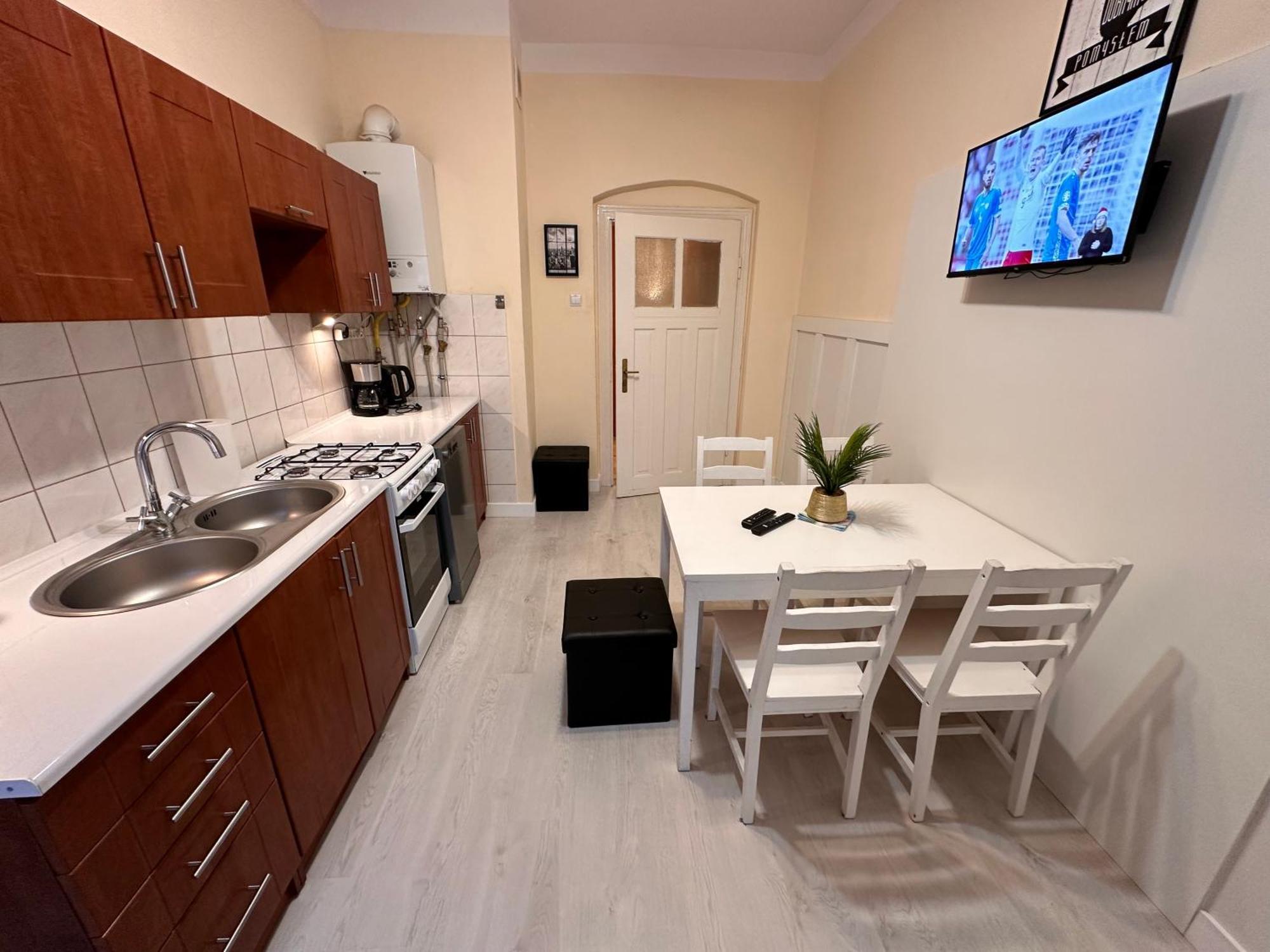 Apartamenty Ktw Central Station Katowice Ngoại thất bức ảnh