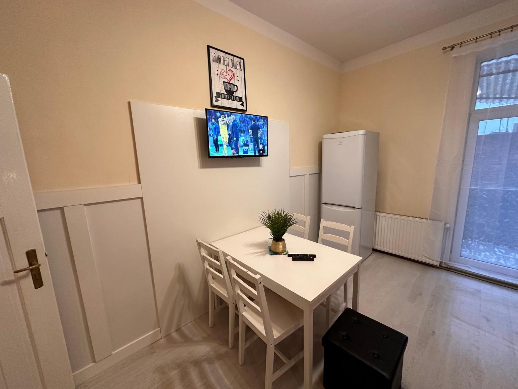 Apartamenty Ktw Central Station Katowice Ngoại thất bức ảnh